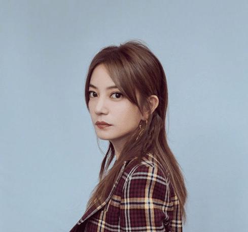 赵薇周星驰采访,赵薇和周星驰出席少林足球