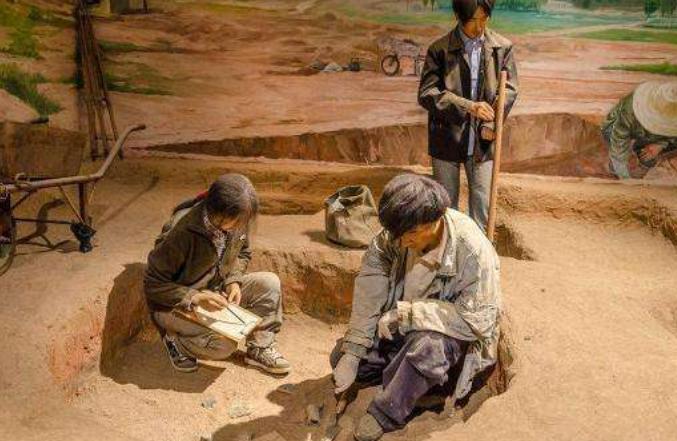 古墓挖出47个少女尸骨,古墓出土22具女骸骨