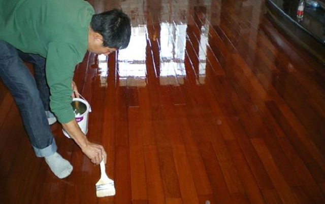 二手房地板怎么翻新最省钱,二手房瓷砖地板翻新最简单方法