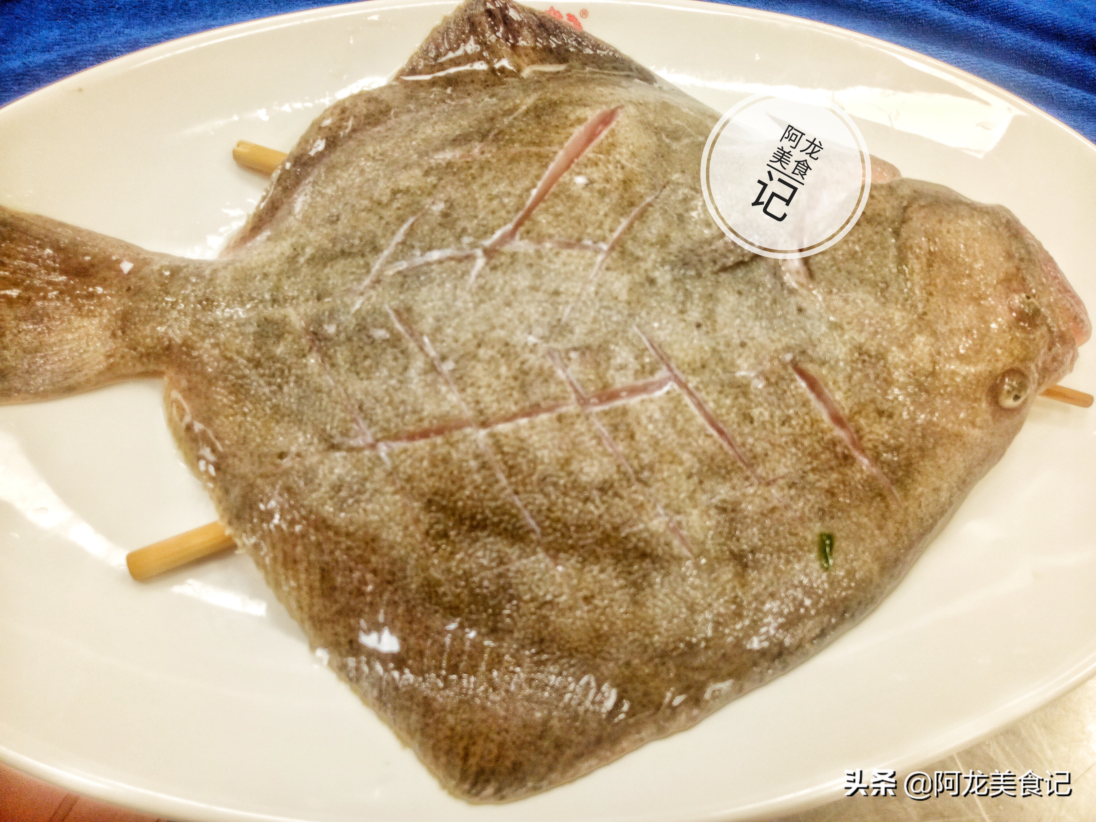 清蒸多宝鱼最正宗的做法,清蒸多宝鱼简单易学鲜美软嫩