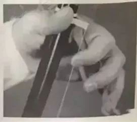 赵丹青二胡左手按弦力度,二胡赵寒阳讲左手无名指按弦