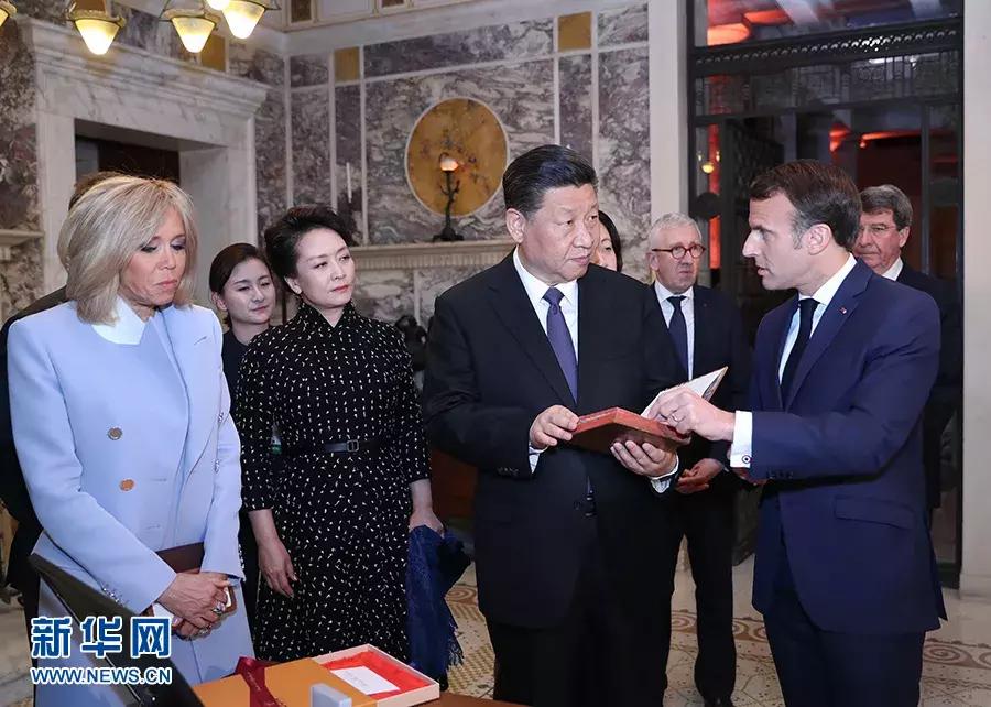 揭秘!国家领导人之间送礼有什么讲究?