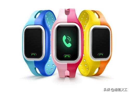 老年人定位手表插卡,适合60-70岁的老年人的电话手表