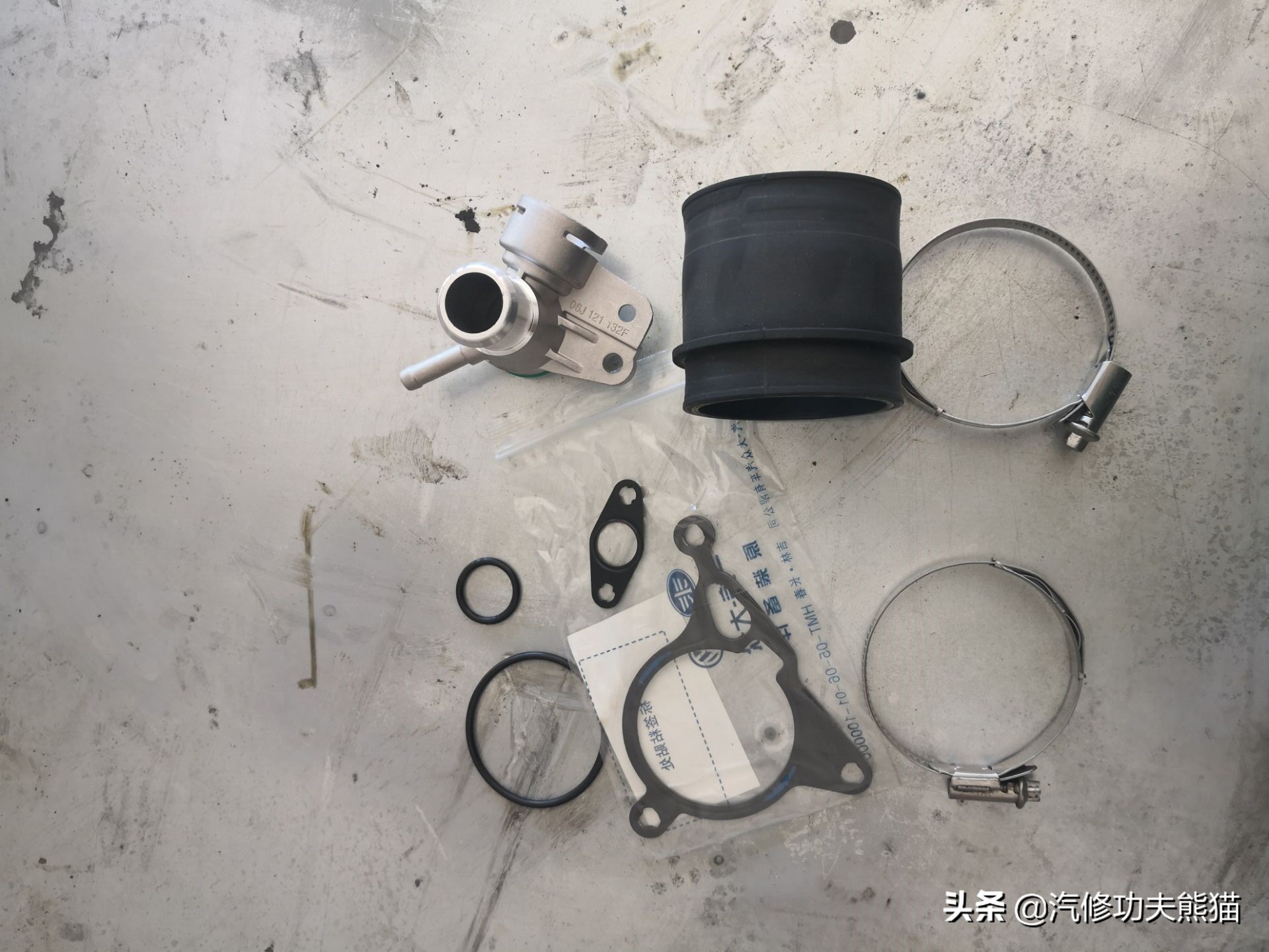 2017款途观丝绸之路1.8t烧机油吗,途观2015款1.8t四驱豪华版烧机油