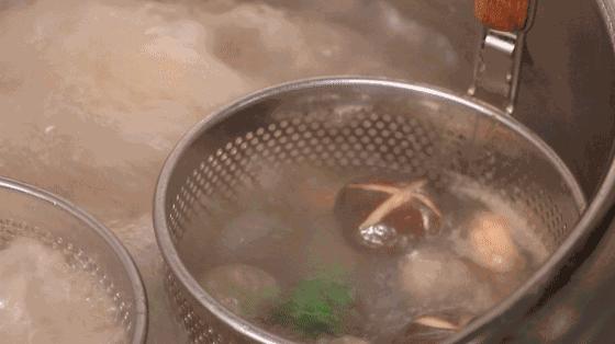 徐州四小美女代言的“干拌麻辣烫”，现请全城小主们来品鉴！