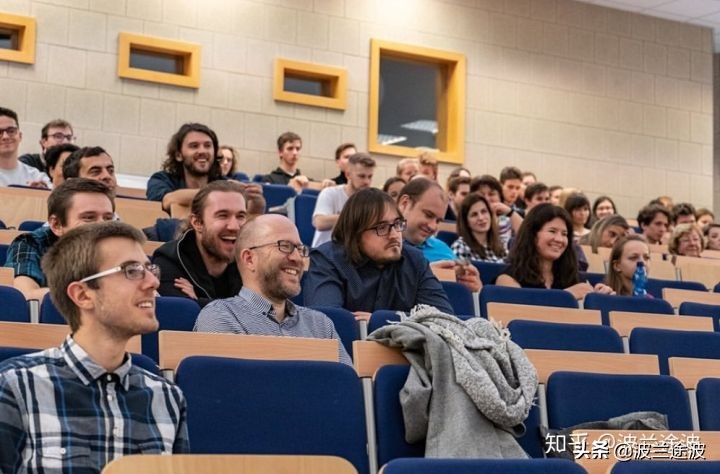 布拉格经济大学申请条件,捷克布拉格经济大学