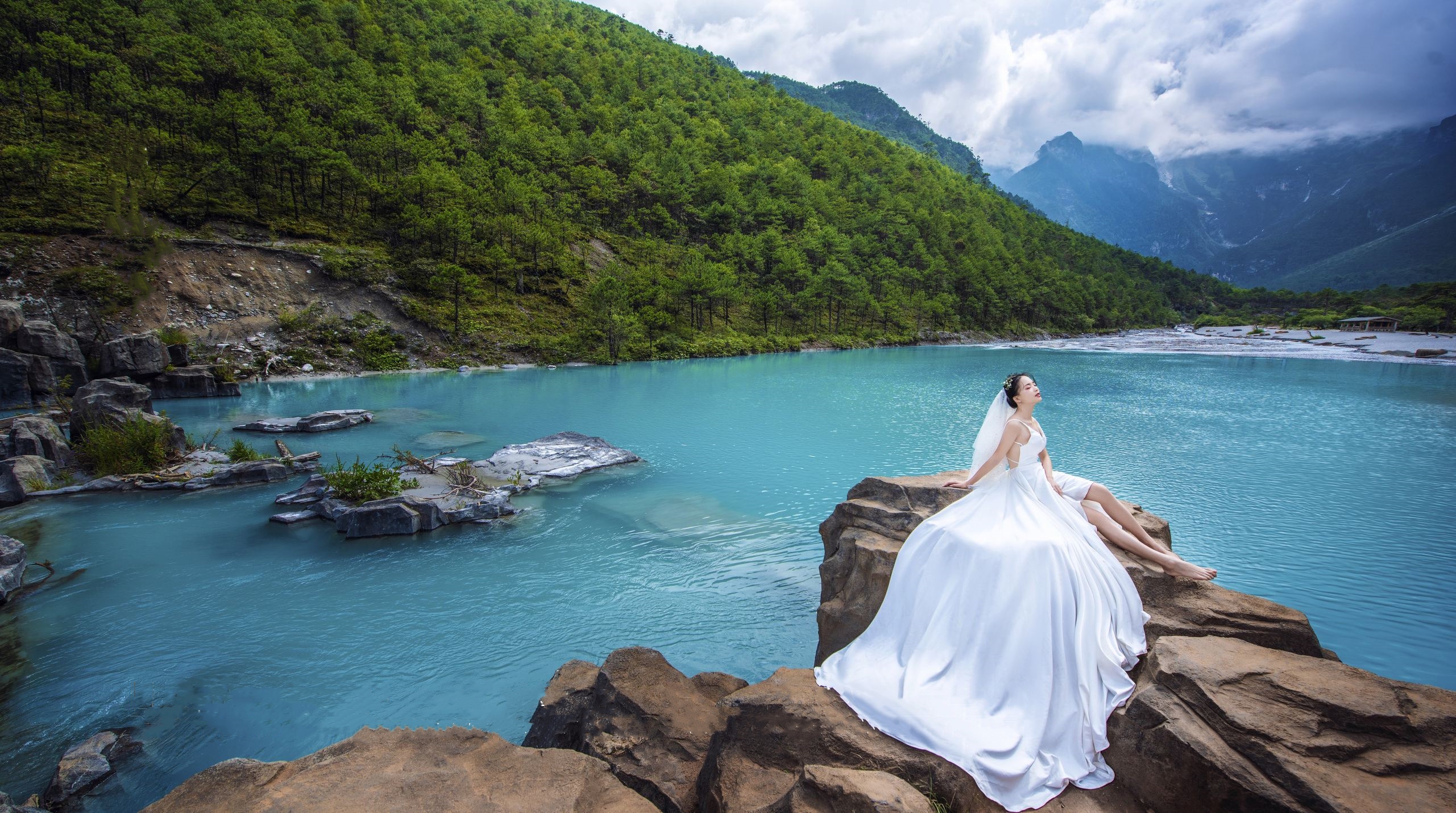 丽江旅拍婚纱照6月推荐哪家最好,旅拍婚纱摄影丽江排前十名