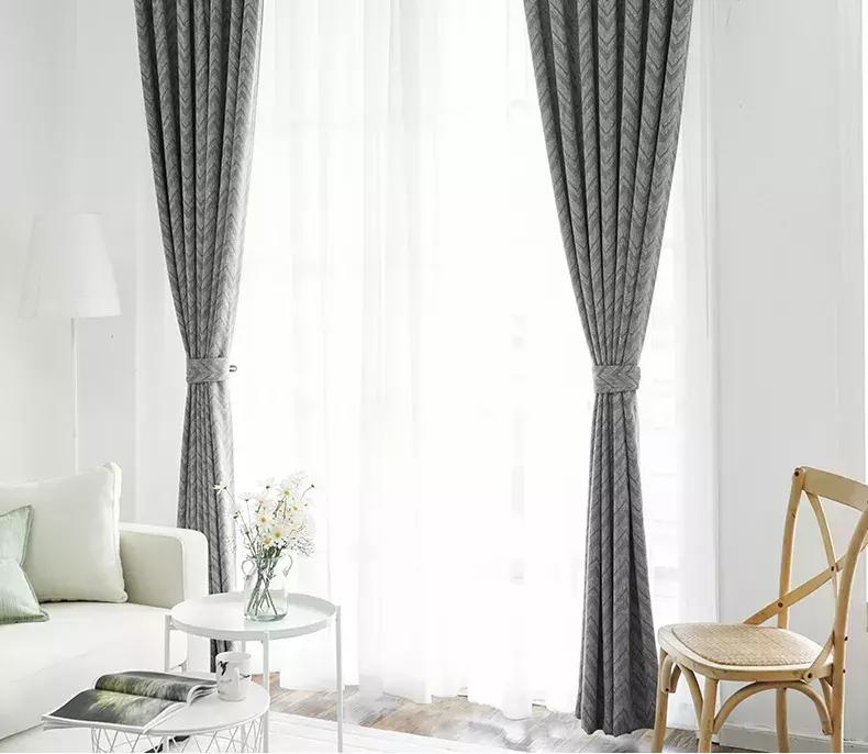 冬季窗帘处理技巧,夏季窗帘保养方法