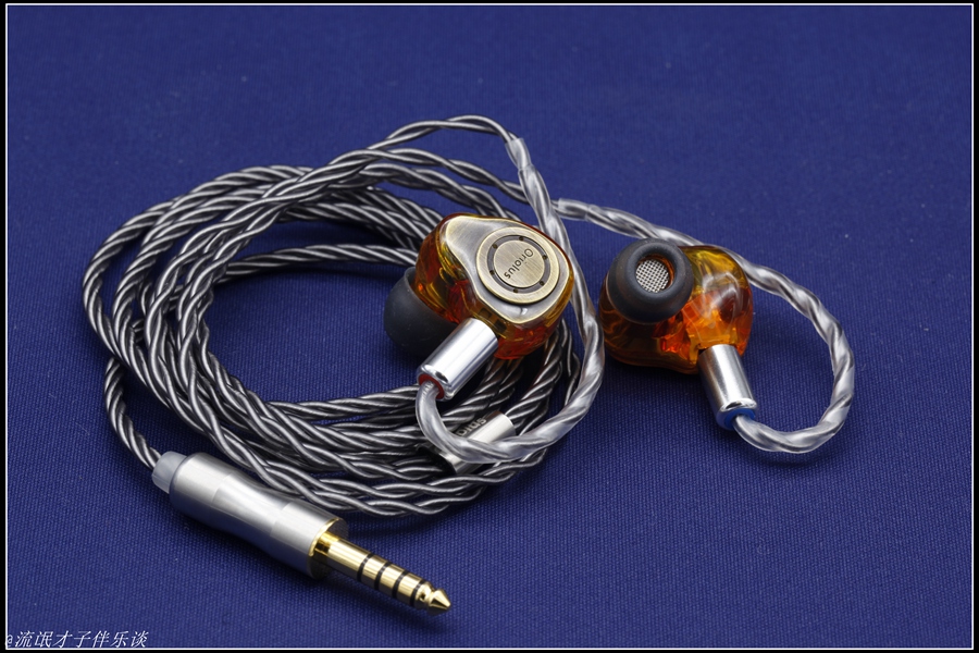 春天该听的歌,春天听秋天的歌不合时宜