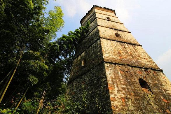 东平黄石悬崖风景区,湖北黄石风景区的主要景点是