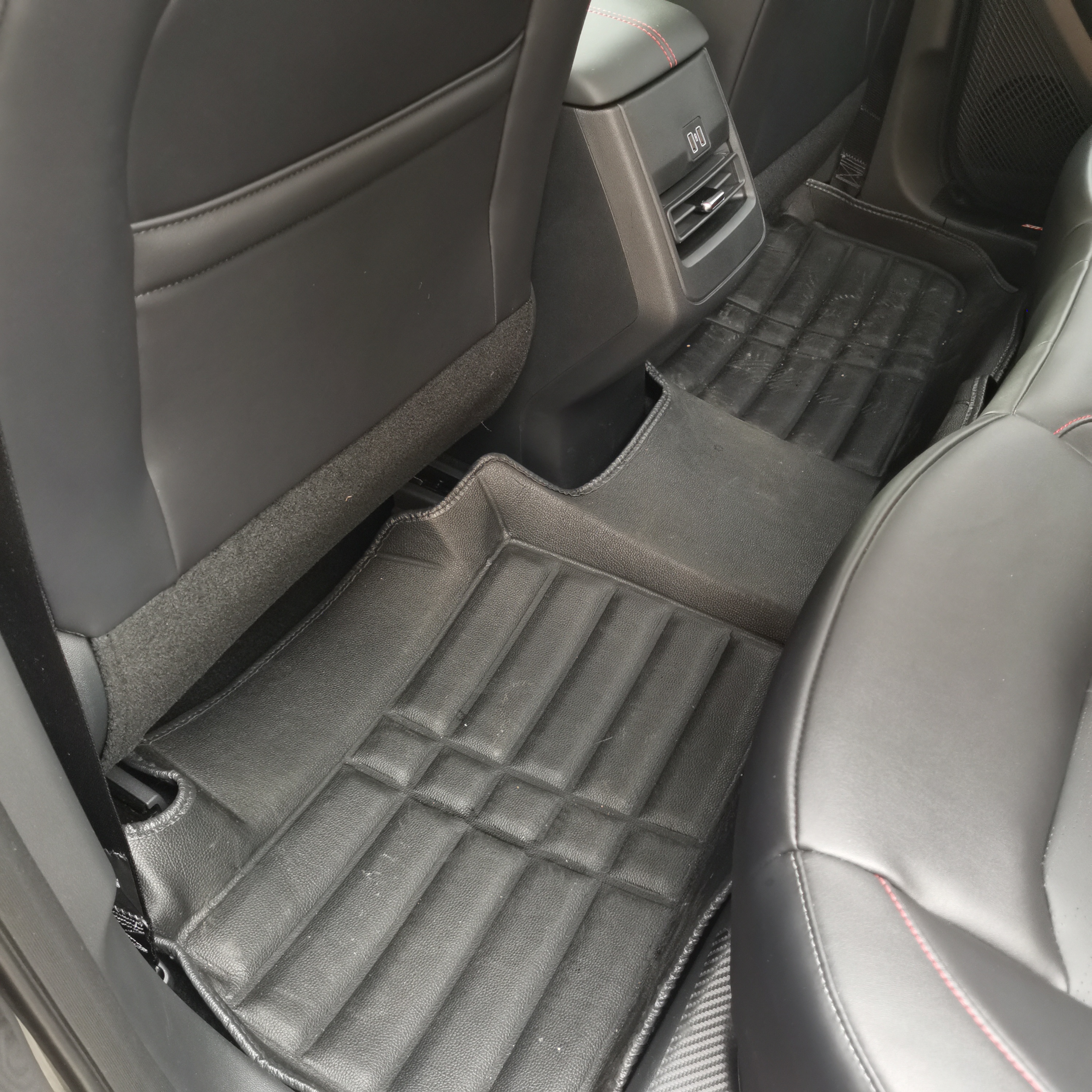 鍐颁笣鑴氬灚,鍐颁笣姹借溅鑴氬灚