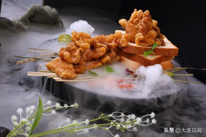 大连有一家特别的火锅店,大连又能吃好又有氛围的餐厅