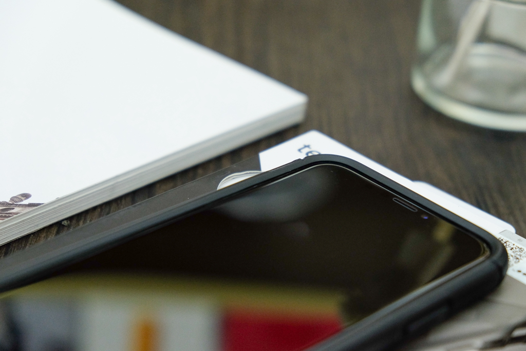 手机壳百元人民币,手机壳一分价钱一分货