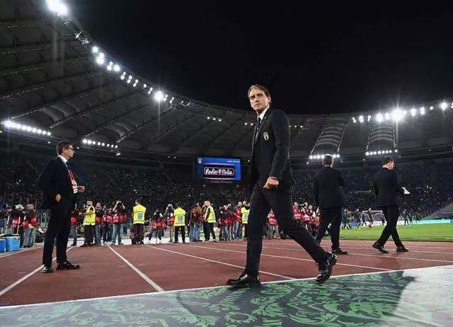 曼奇尼为意大利注入艺术这才是意式足球原始的样子