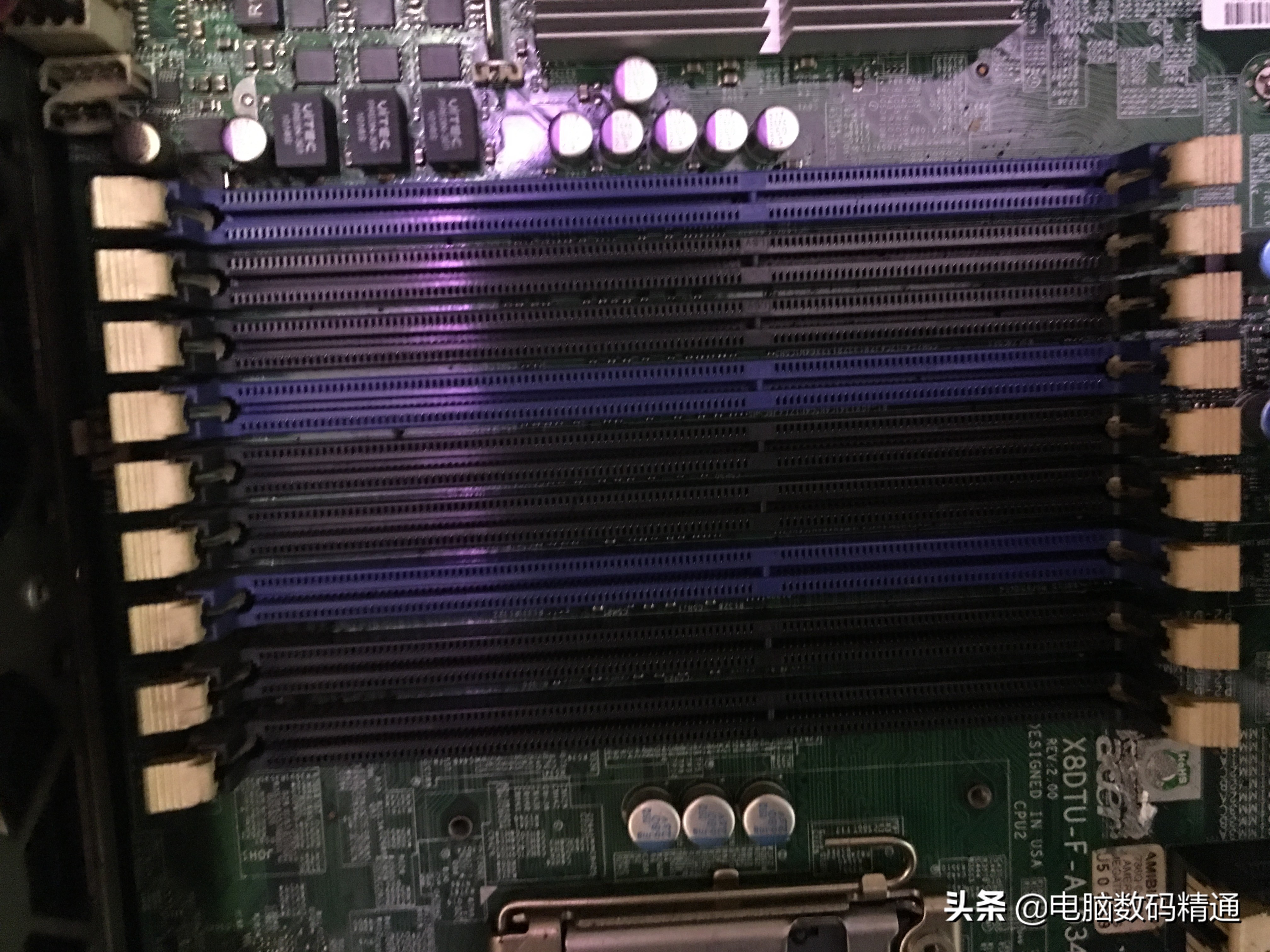 主机插了一下内存条开不开机了,主机4g内存条插上开不了机