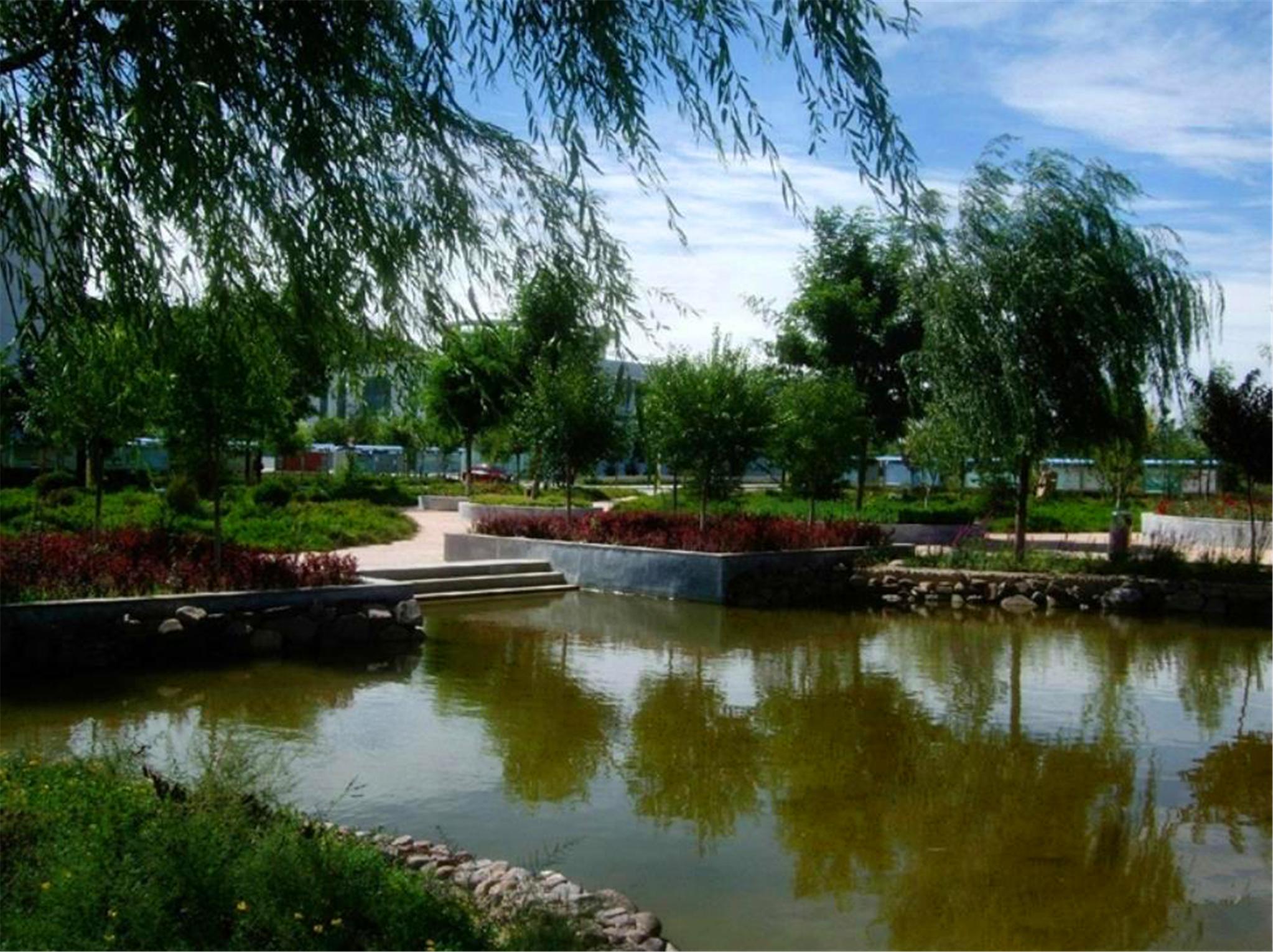 近年排名略有下降的哈尔滨工业大学，作为985，它真的暗淡了吗？