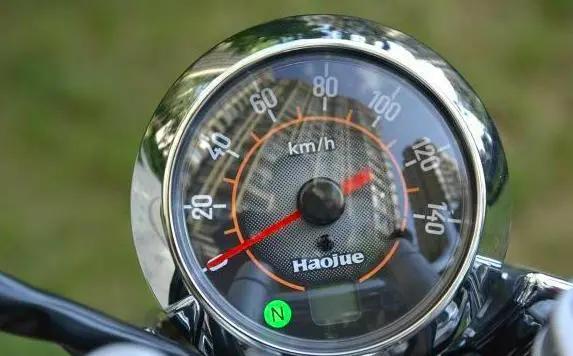 铃木豪爵最新款150多少钱,豪爵铃木摩托车1万以下