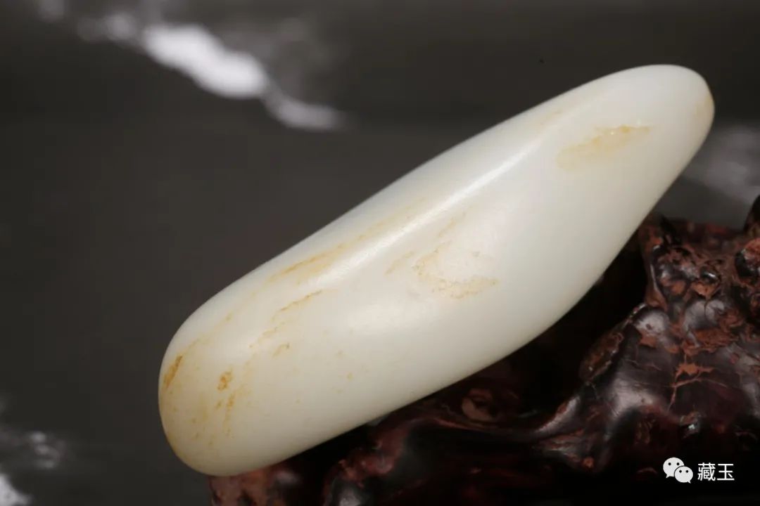 无裂不成玉？和田玉裂的秘密，堵料、切料必须看懂它