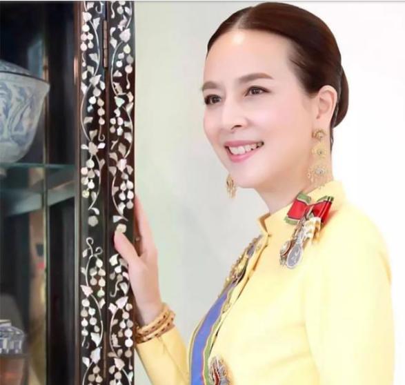 伍伦盼泰国女足,泰国足协女主席伍伦盼