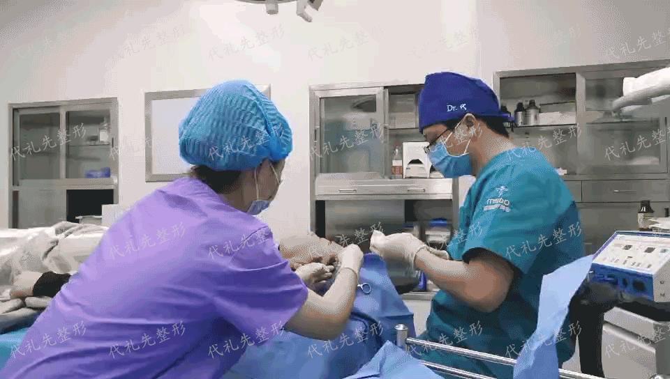 口角囊袋是美容界的难题吗,口角囊袋是整形后遗症么