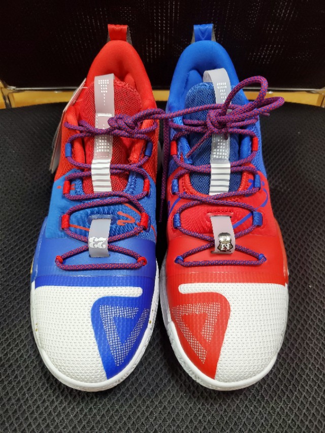 路威上脚篮球鞋2022,路威篮球鞋闪现2019