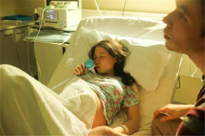 顺产有什么好处和坏处,顺产好处和坏处有哪些