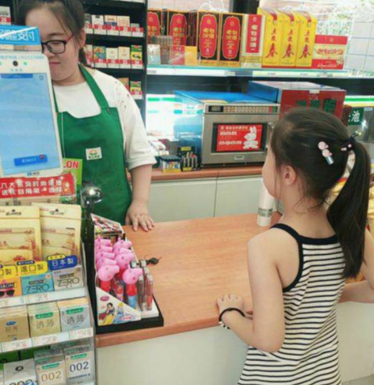 小学啄木鸟行动校外纠正错别字,啄木鸟找错别字实践活动