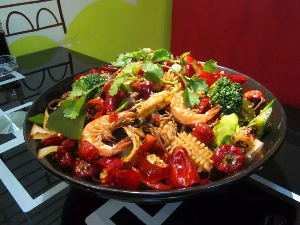 麻辣香锅底料配方商用炒法,正宗北京麻辣香锅底料配方