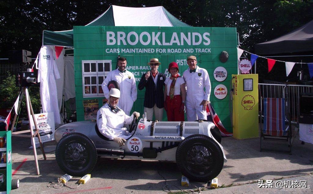 这种手工车没有发动机,却也成为汽车文化的一部分