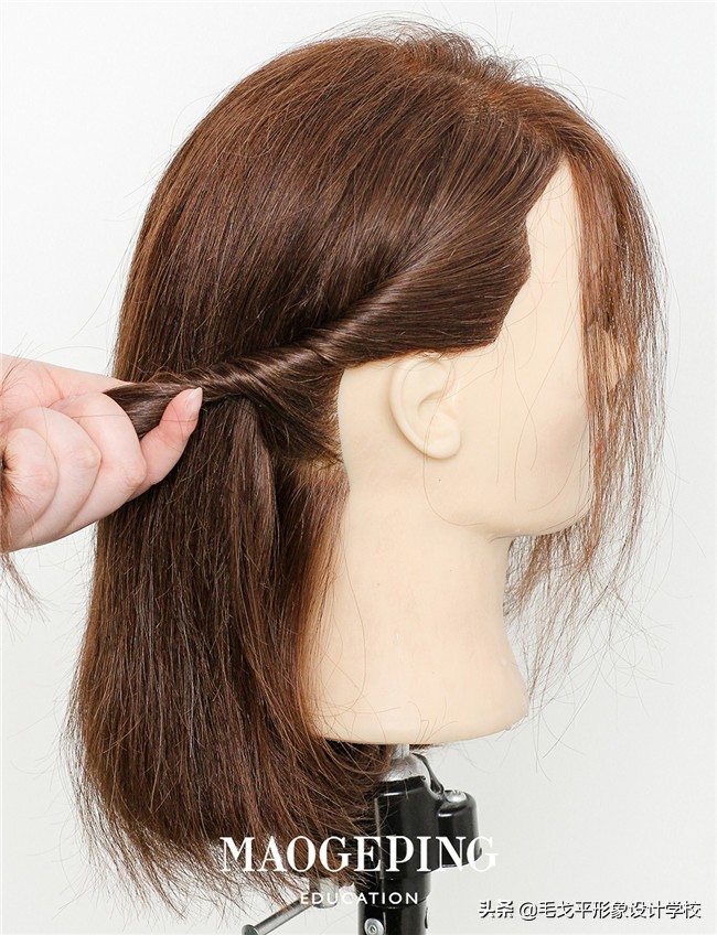 一学就会的减龄发型,年轻女孩气质盘发高端大气上档次
