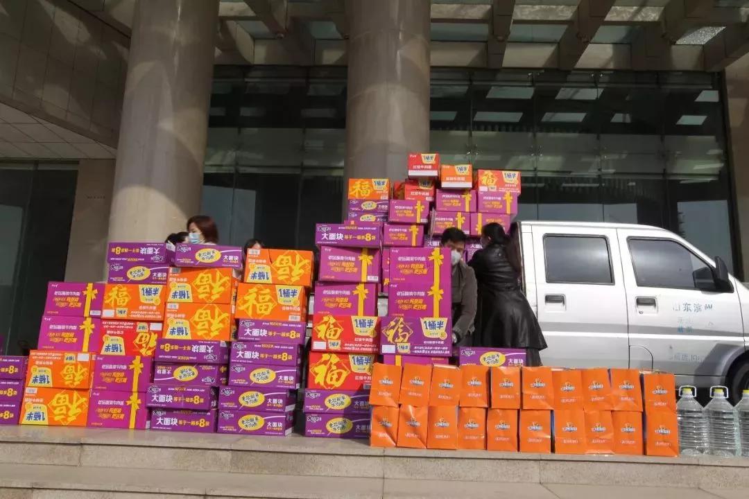 省妇联助力疫情防控,下沉红旗社区助力疫情防控