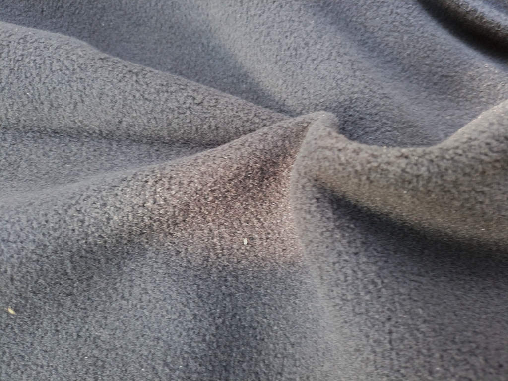 温暖舒适轻盈灵活——阿迪达斯HYBDSTRPTWT18男子户外长裤测评