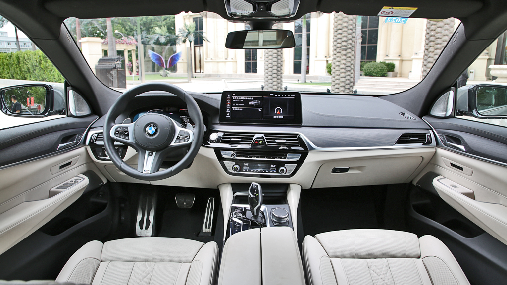 2024款国产宝马6系gt试驾视频,他强任他强清风拂山岗模板