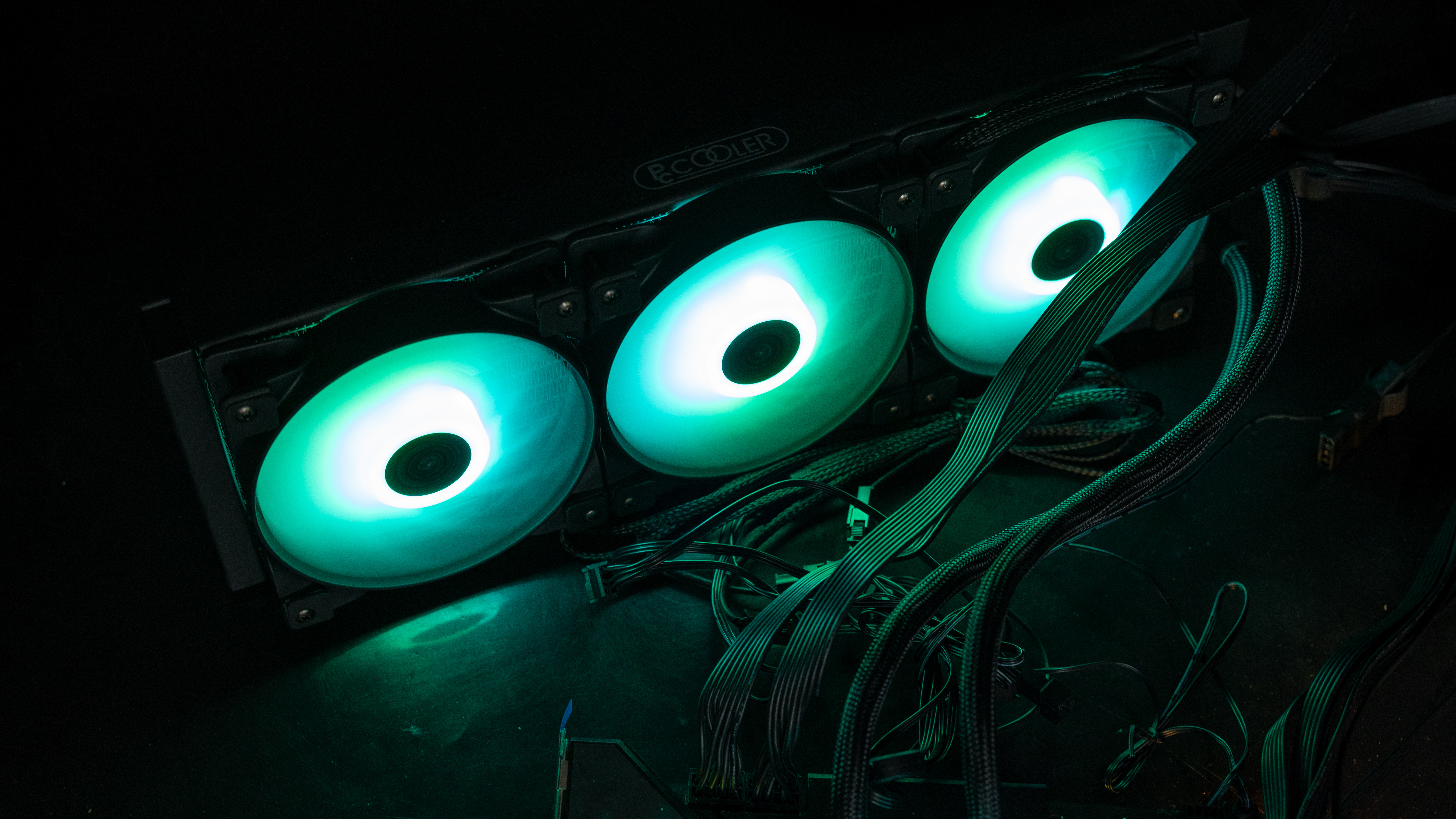 显卡这么贵为什么不买游戏主机,显卡这么贵买台式还是笔记本好