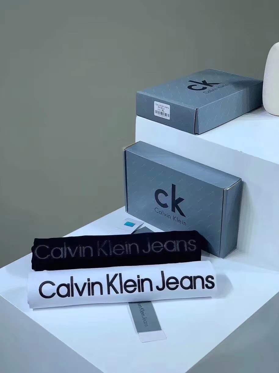 calvinkleinjeans背心印花,calvinkleinjeans是什么包