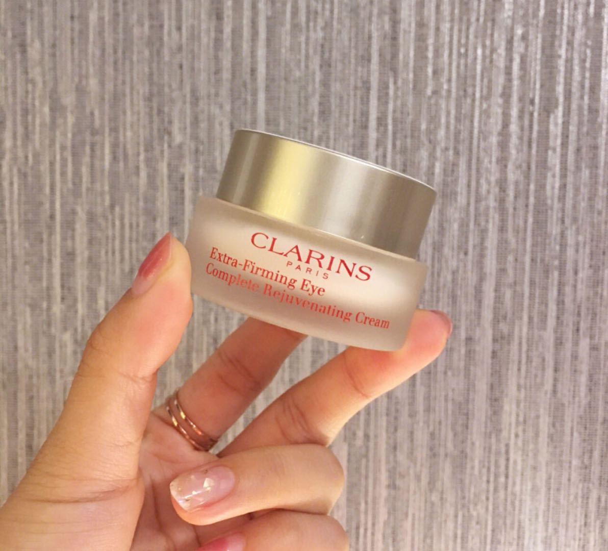 眼霜如何挑选先来看看这篇干货,眼霜排名十大公认好用的眼霜测评