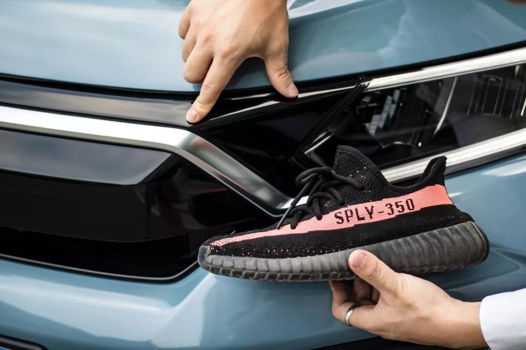 潮鞋与机车,潮鞋和跑车
