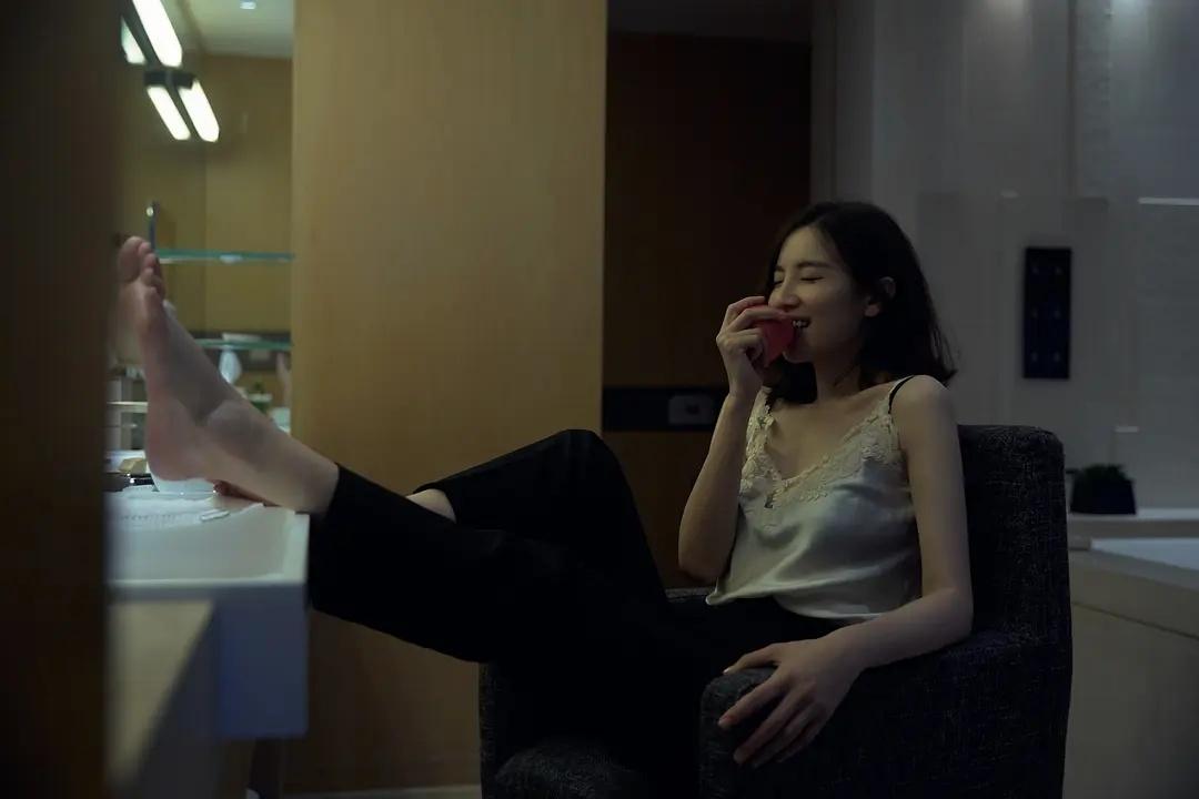 小宋佳风情万种视频 (现实中的小宋佳)