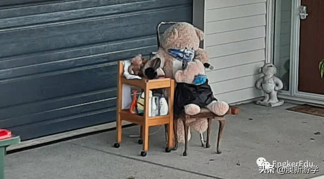 封城期间，玩偶一家的生活大揭秘