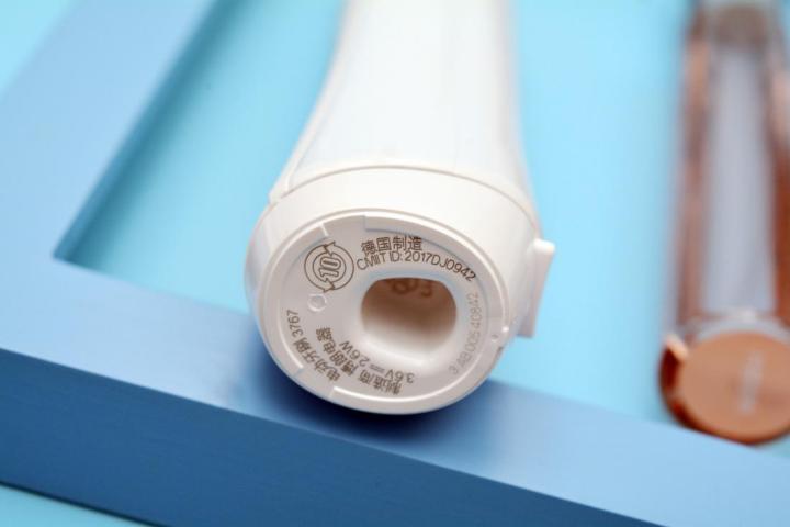 欧乐b电动牙刷p4000使用视频,欧乐b电动牙刷p4000声音大