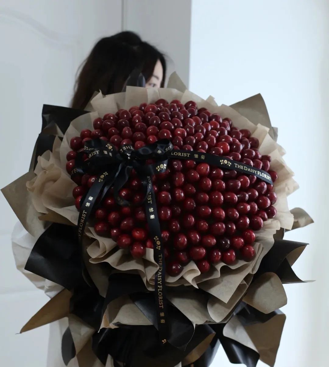 车厘子草莓降价,车厘子大草莓价格低到你无法想象