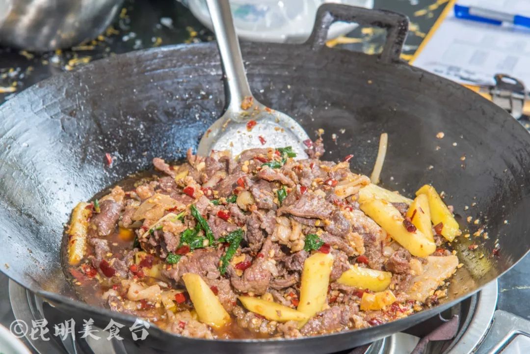 昆明高校周边美食,昆明平价美食学生