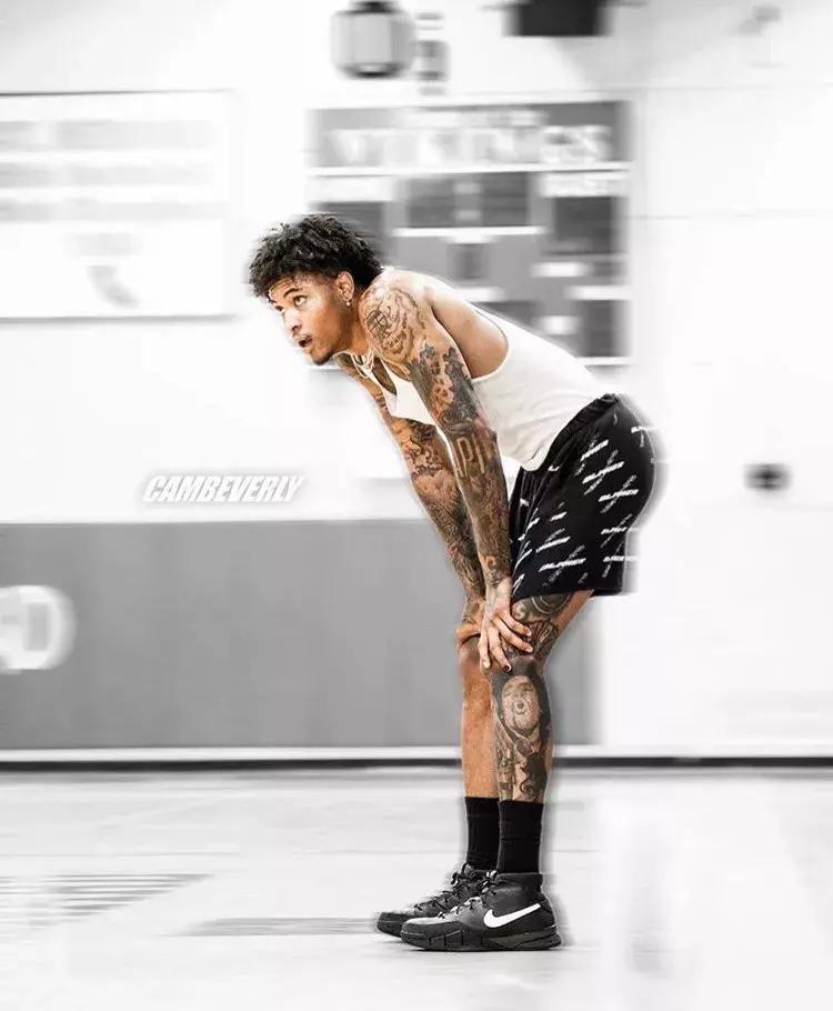 NBA球员今日上脚：易建联穿耐克新鞋，欧文5《权利的游戏》配色