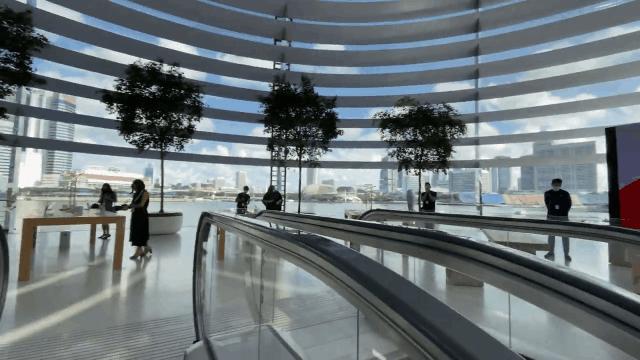 全球第一家苹果水上直营店在哪里,全球第一水上零售店