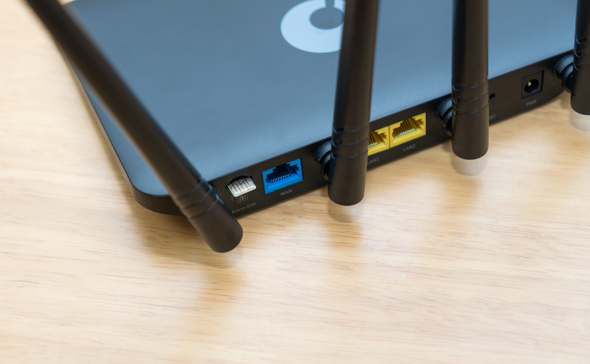 用4g路由器上网划算吗,拉宽带跟用4g路由器哪个划算