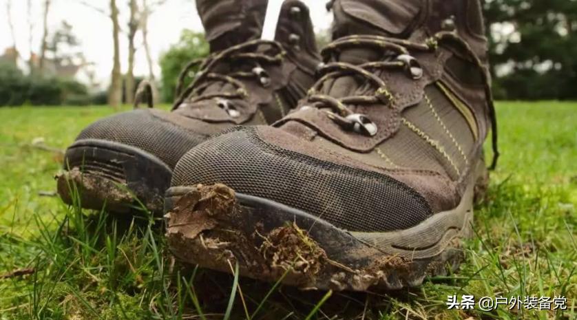 登山徒步鞋怎么清洗,沙漠靴的正确清洗方法