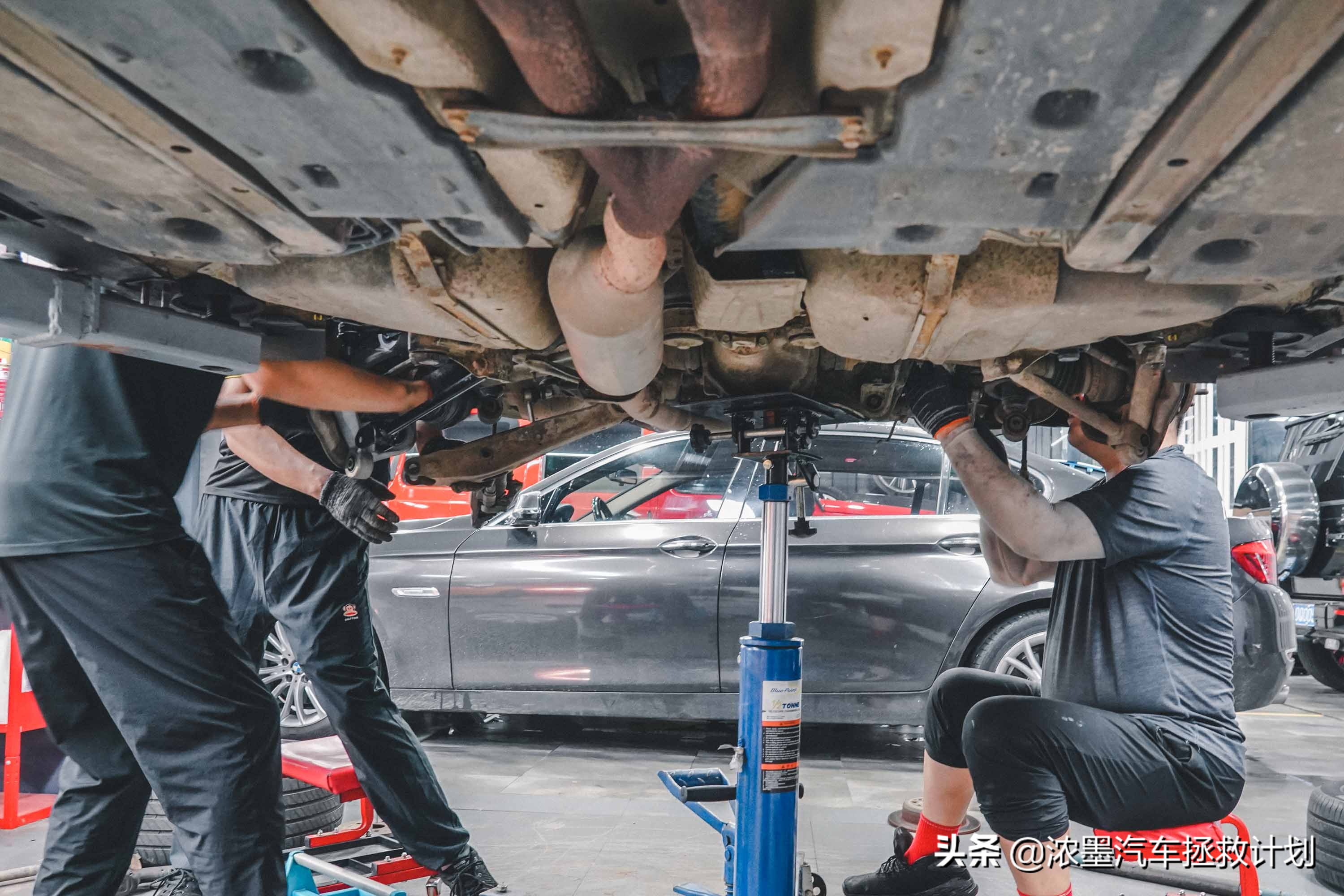 12年丰田皇冠方向机异响维修,新款丰田皇冠异响