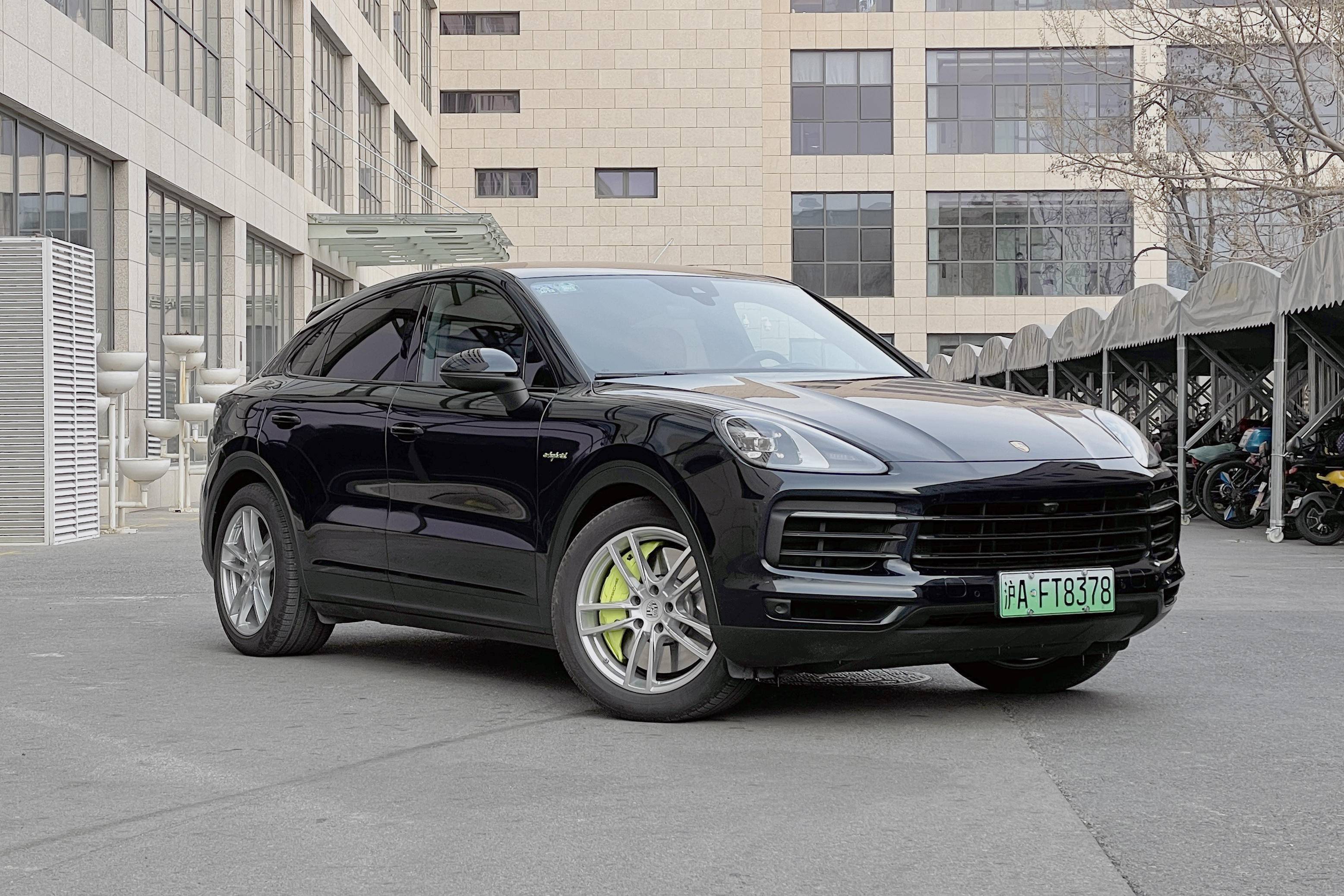 卡宴coupe和e-hybridcoupe外观有区别吗,试驾卡宴coupe2024款