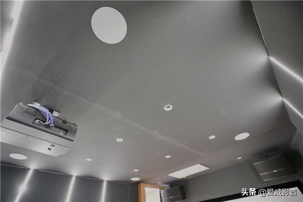 高级简约风大地震Cinenova影院