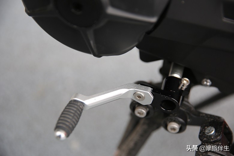 凌志阿瑞斯250复古机车价格,阿瑞斯250低配和顶配区别